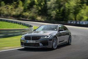 مشخصات BMW M5 2023